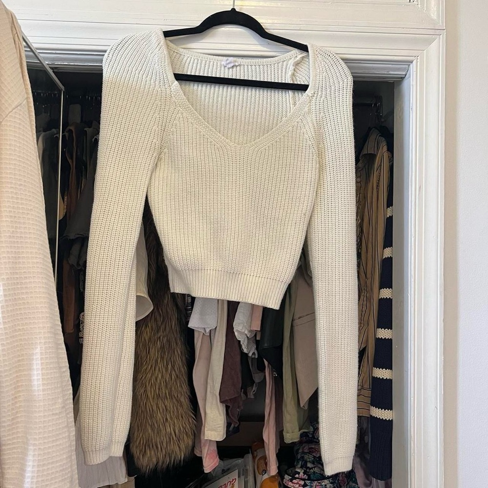 Chic White Knit Sweater